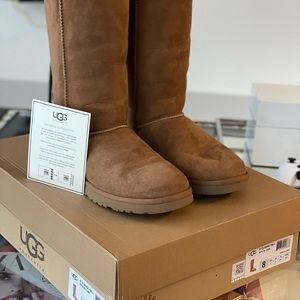 UGG Classic Tall Boot (No box)